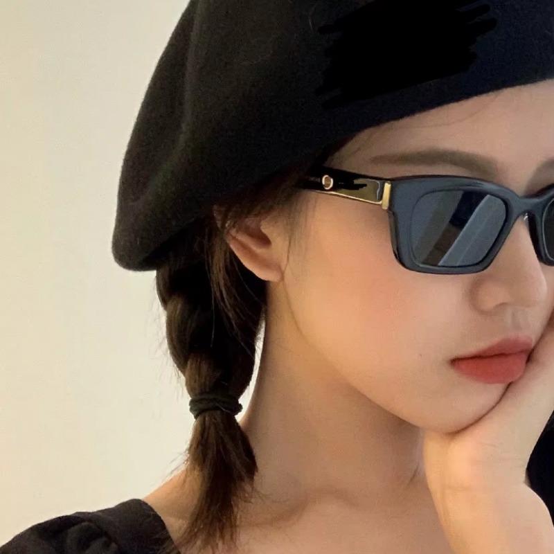 New Fashion Vintage Sunglasses Women Designer Retro Rectangle Sun Glasses Female Ins Popular Square Eyewear