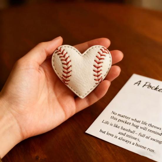 Love Heart Golf Pocket Hug with Positive Card Emotional Support Baseball Tennis Basketball Pocket Token Decoration Inspirational Gift