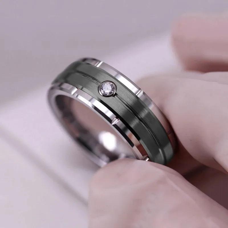Modaya Uygun 8mm Erkek Paslanmaz Çelik Yüzükler Siyah Fırçalanmış Altın Rengi Oluklu Eğimli Kenarlı Nişan Yüzüğü Erkek Düğün Takısı