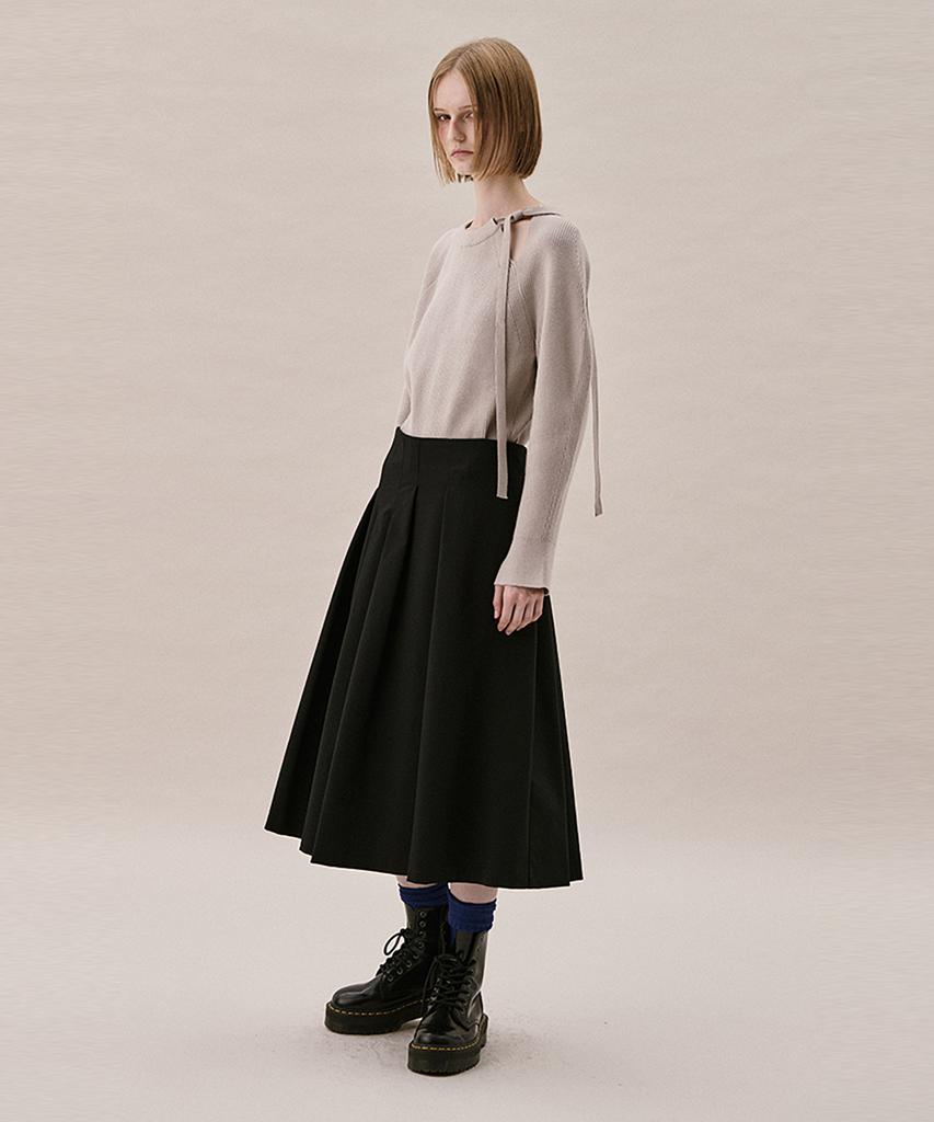 Awi Uneven Tuck Skirt_Black