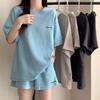 Set da donna estivo a maniche corte e pantaloncini, casual sportivo ampio, a due pezzi a tinta unita