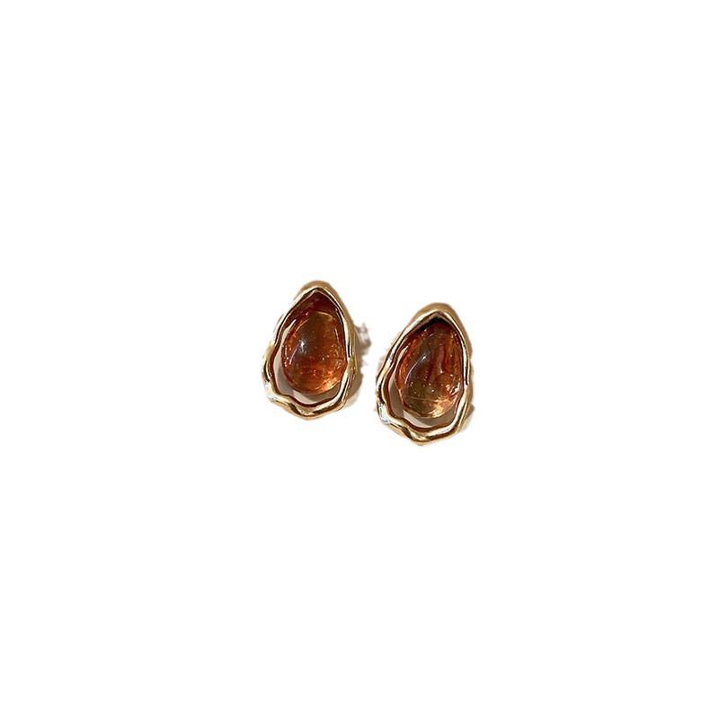 Zilveren Naald Bruin Onregelmatige Stud Oorbellen - Franse Licht Luxe Retro Niche High-End Sieraden voor Vrouwen.