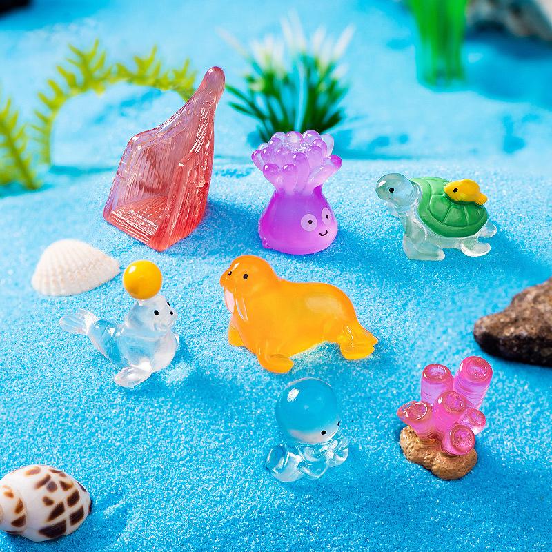 Mini Luminous Marine Animal Figurine Cartoon Dolphins Sea Lions Turtles Octopuses Corals Micro Landscape Fish Tank Ornaments