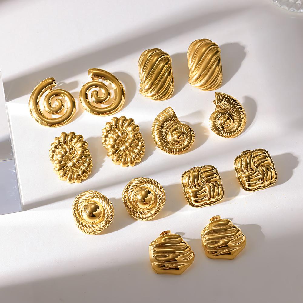 European and American Stainless Steel Twist Texture Spiral Conch Stud Earrings Women's Plated 18k Gold Waterproof Earrings Light Luxury High Sense