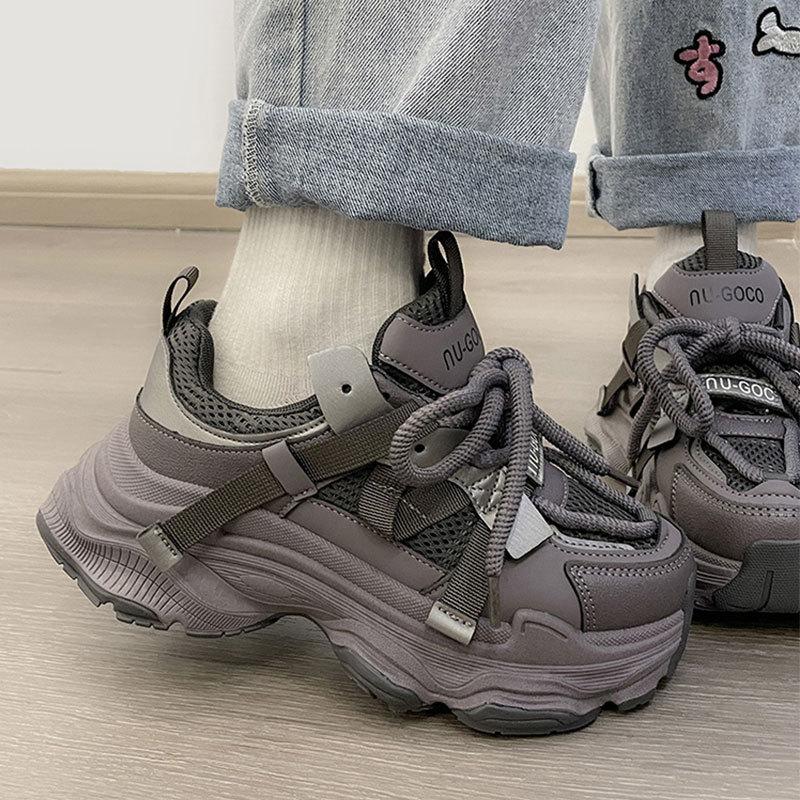 Versatile Student Lightweight Women's Shoes Show Feet Small Casual Sports Shoes Women's Spring and Autumn New Thick-soled Fried Street Dad Shoes