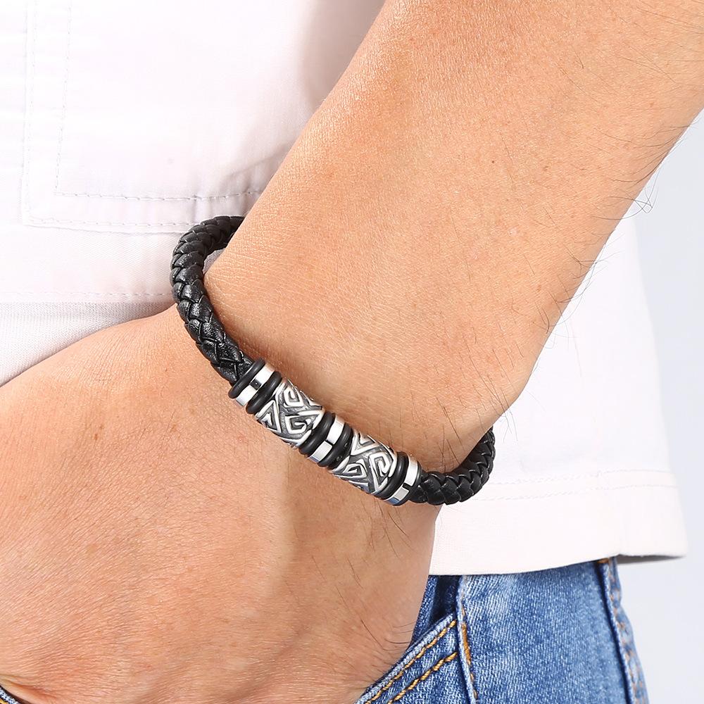 Viking Bracelet Men Leather Bracelet Compass Wristband Norse Runes Amulet Mythology Jewelry Gifts