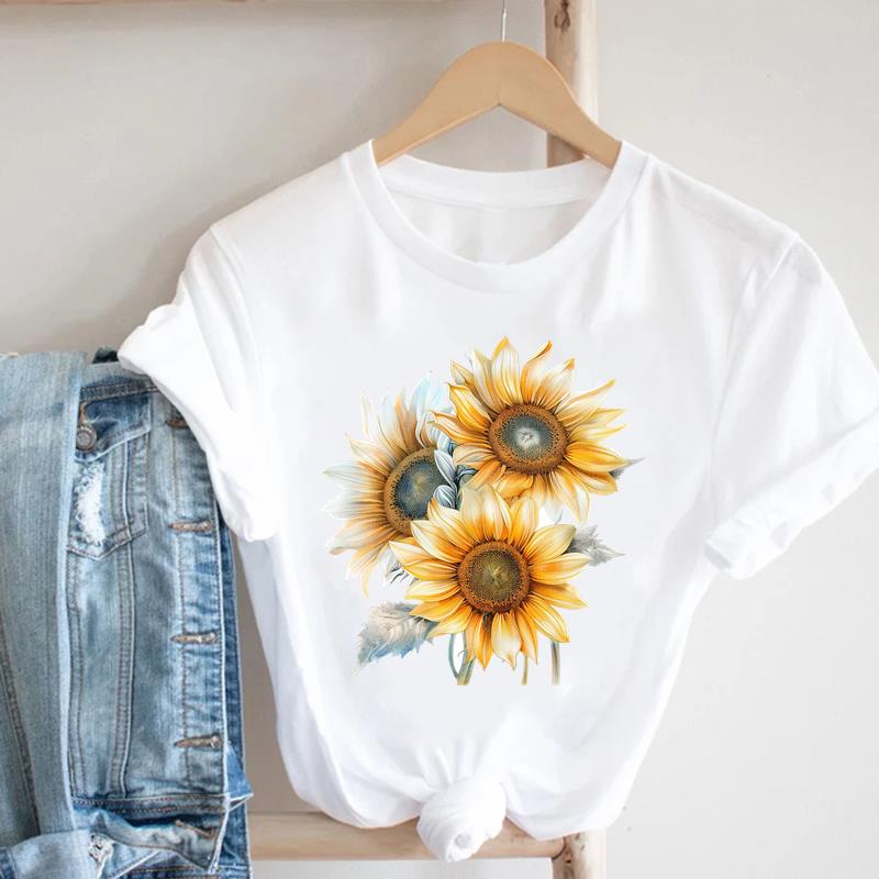 (Asian Size) Women lovely cartoon trend cute 90s Casual Top Clothing Fashion Print Lady Female Short Sleeve T Shirt Tee Graphic T-shirts