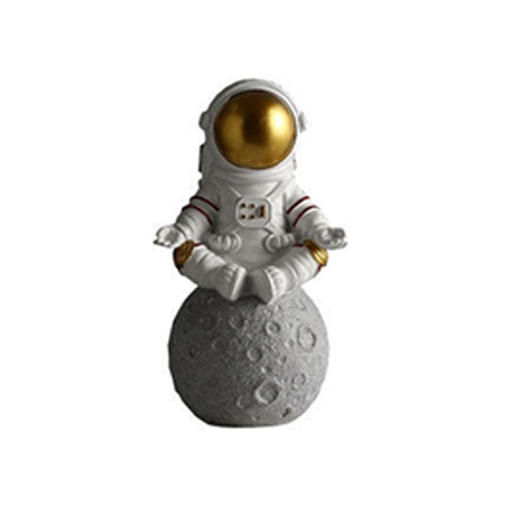 Astronaut Figurines Christmas Resin Spaceman Moon Sculpture Decorative Cosmonaut Statues Miniatures Gift for Kids Toy Home Decor