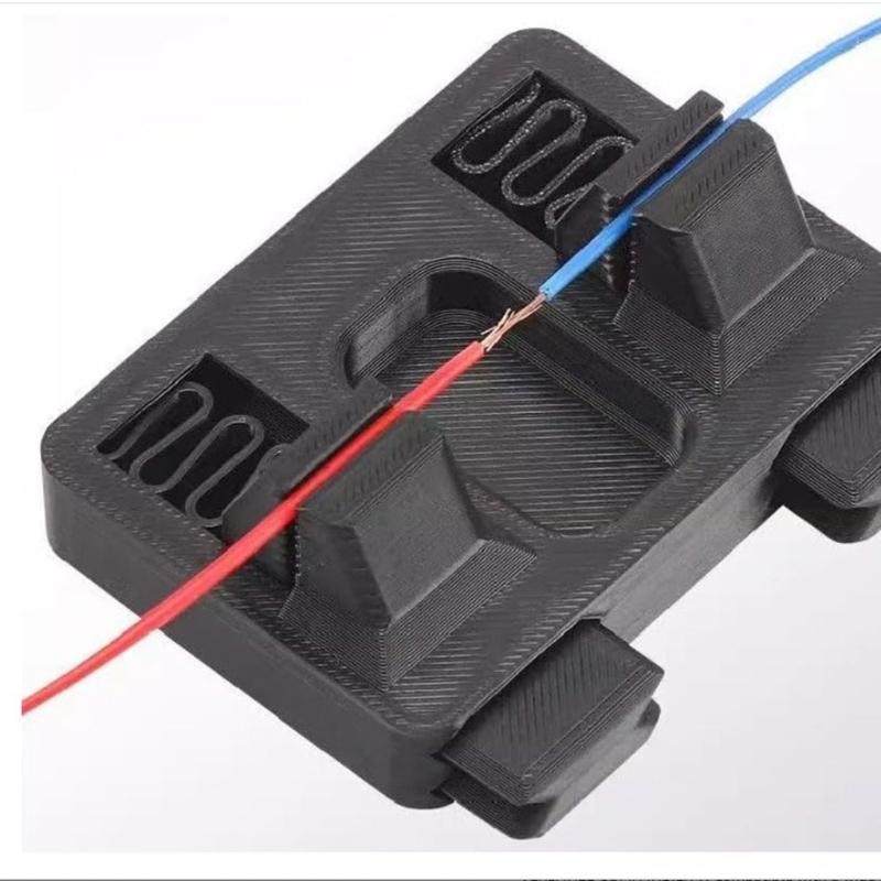 Professional Soldering Wire Clip For Electronics Assembly Secure Holding And Enhances Performances In Multiple Setting
