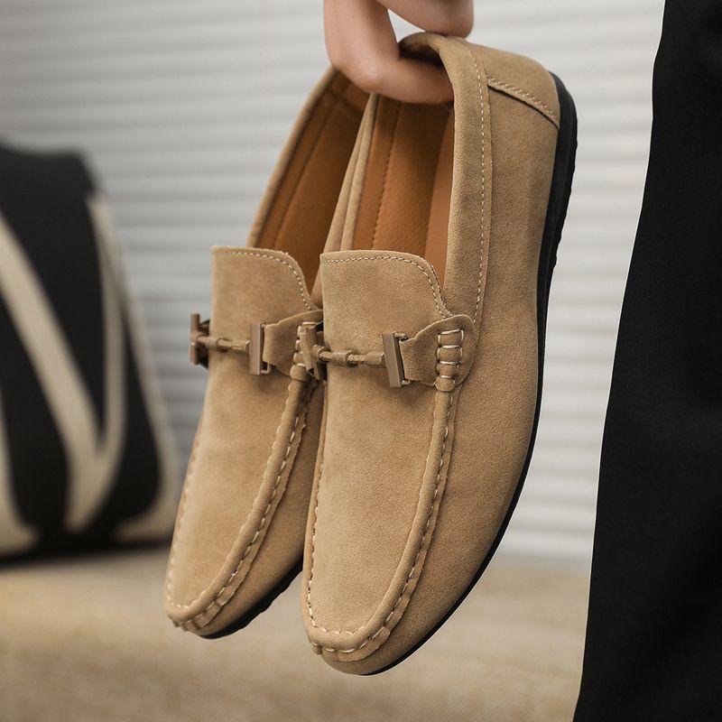 Fashion Male Shoe Solid Color Summer Moccasin Slip-on Men's Casual Shoes Walking 2025 Trend Classic Original Sneakers Legitimate Deals