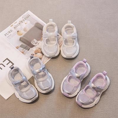 Girls Baotou Sandals Summer 2025 New Mesh Hollow Children's Sneakers Breathable Girls Casual Single Mesh Shoes