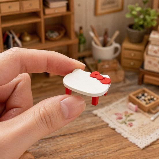 Miniature Table, 1:12 Scale Tiny Furniture for DIY Room Box, Micro Resin Scene Decor, Pretend Play Accessory