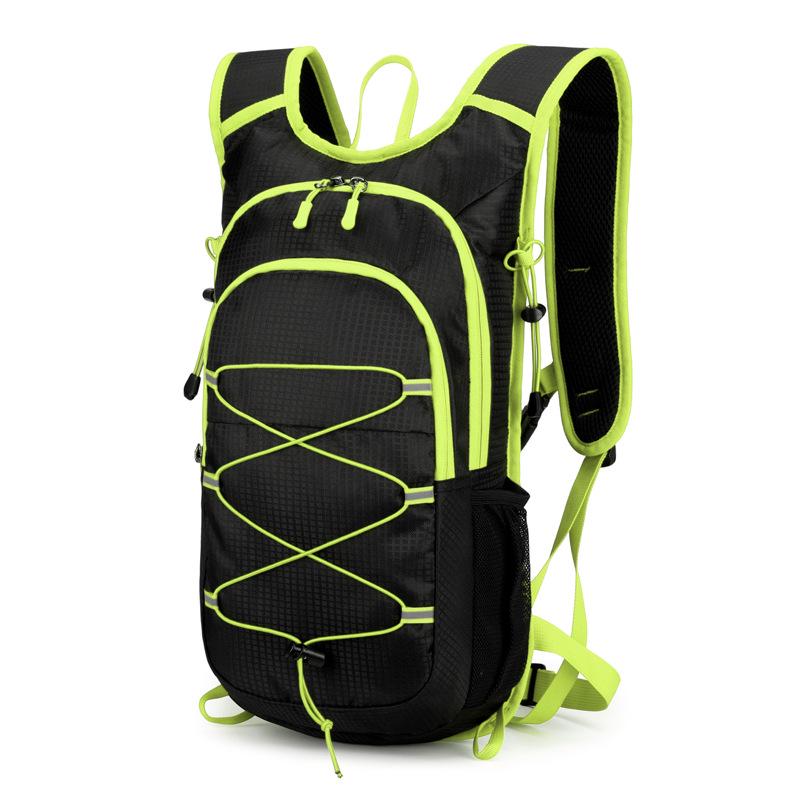 Leichter Outdoor-Rucksack mit Trinksystem für Wandern, Radfahren und Reisen