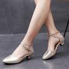 Chaussures Standard pour Dames Nouvelles Chaussures de Danse de Salon pour Dames Bout Fermé Chaussures de Salsa Semelle Extérieure Souple en Caoutchouc Danse Moderne Petits Talons