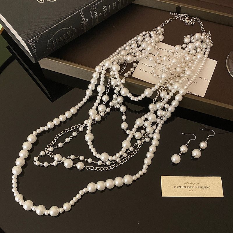 Modische Übertriebene Mehrschichtige Perlenkette und Ohrringe Set Damenmode Lange Schwere Industrie Pulloverkette Elegante Stilvolle Accessoires