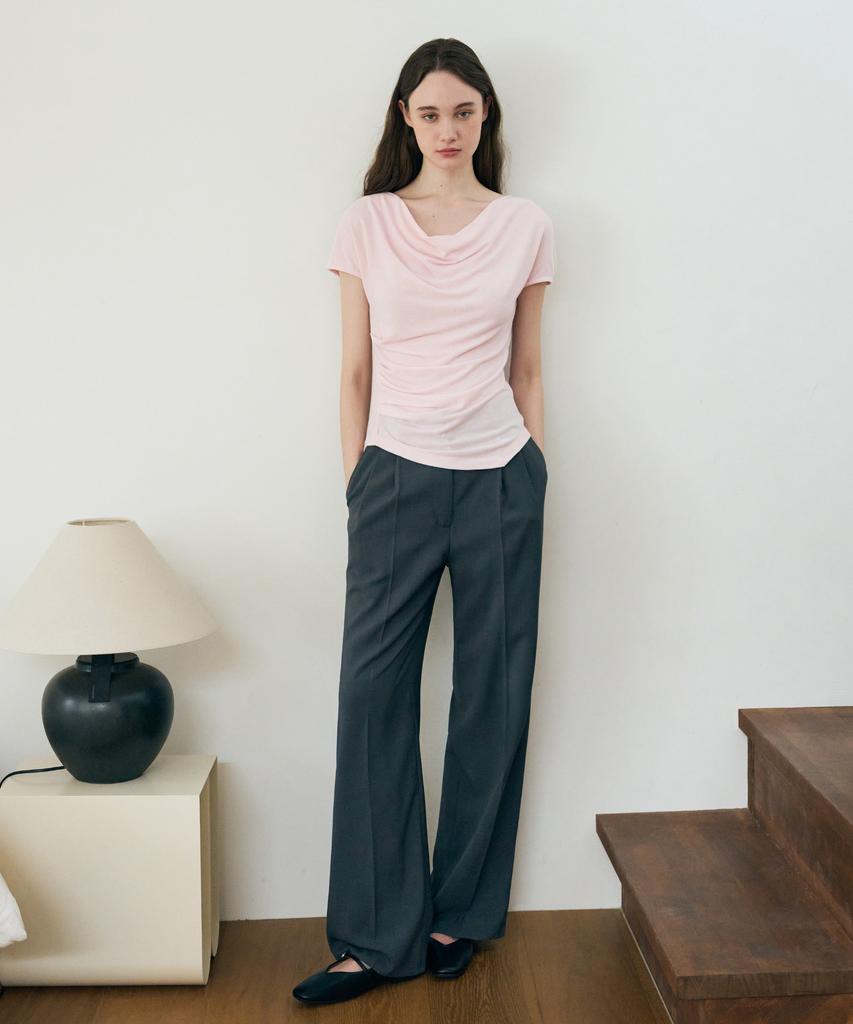 Deuloupisumeon Asymmetrical Tuck Draped T-Shirt [Black]