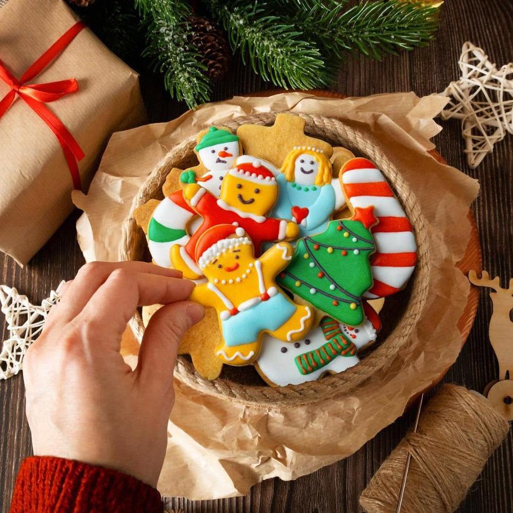 6 Adet Noel Kurabiye Kesme Makinesi Noel Çizgi Film Kurabiye Kalıpları Noel Baba Kar Tanesi Çevirmeli Şeker Kurabiyeleri Pişirme Araçları