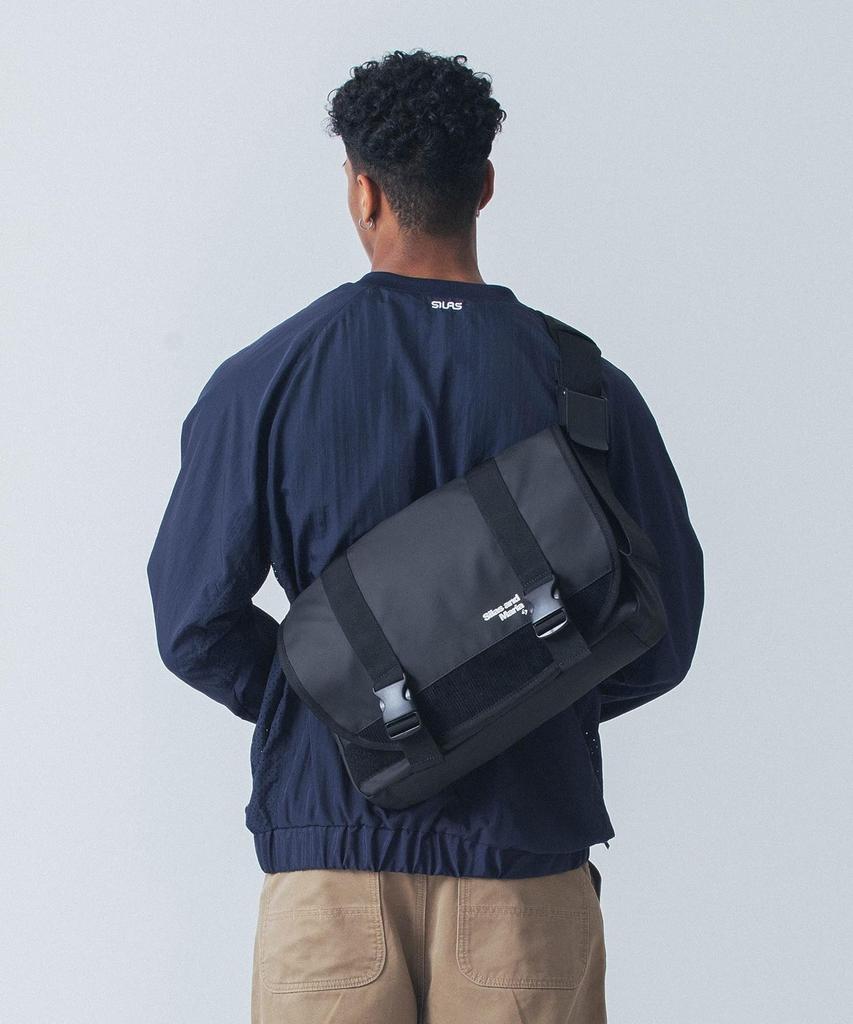 Cyrus Hand Flare Case Shoulder Black Bag, Men's,
