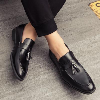Mode Bruine Kwastjes Loafers Lage Mond Herenschoenen Luxe Merk Dikke Zool Puntige Neus Designer Leren Schoenen Instappers Casual Schoenen