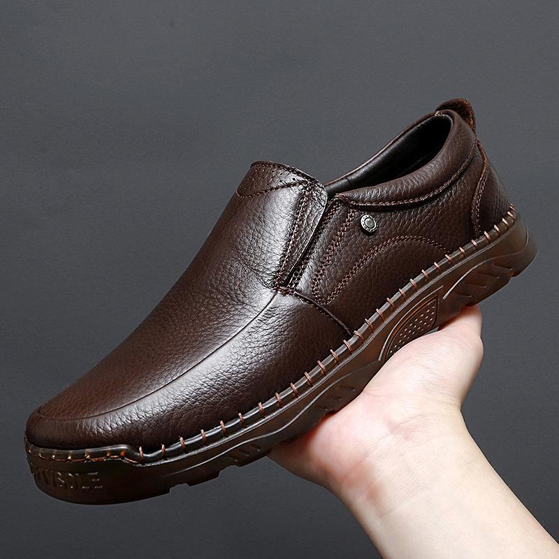 Men's Autumn Low-Top Slip-On Leather Shoes - Versatile, Breathable Casual Driving Footwear In Large British Style.