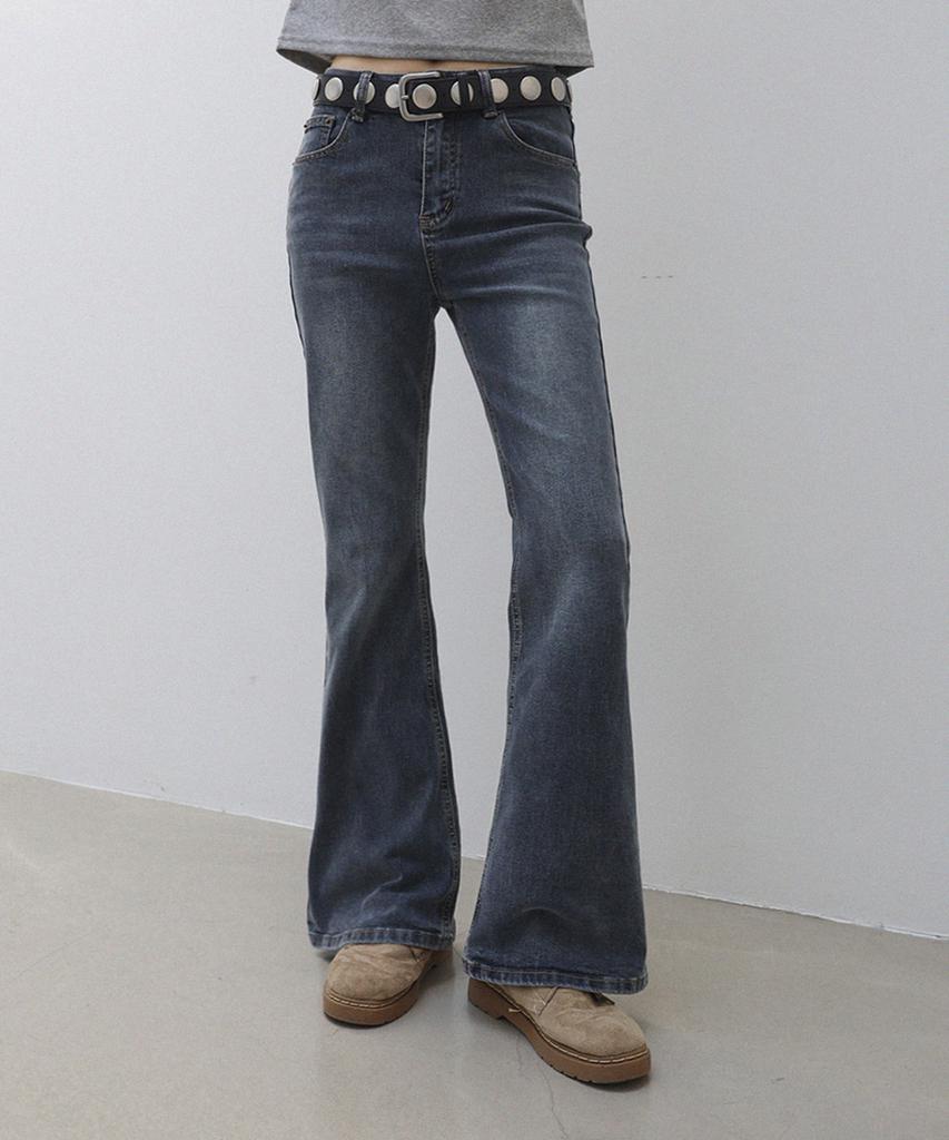 Millieonkoleu Fomi Washed Blue Stretch Bootcut Denim Pants