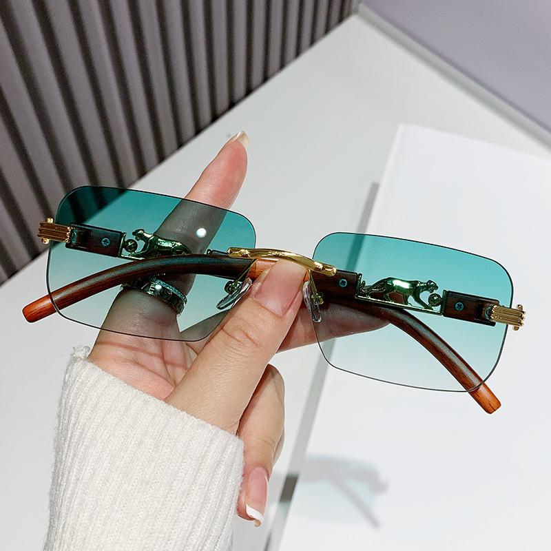 New Cheetah Decorative Frameless Sunglasses Gradient Color Eyeglass for Men and Women Retro Leopard Head Metal Eyeglasses
