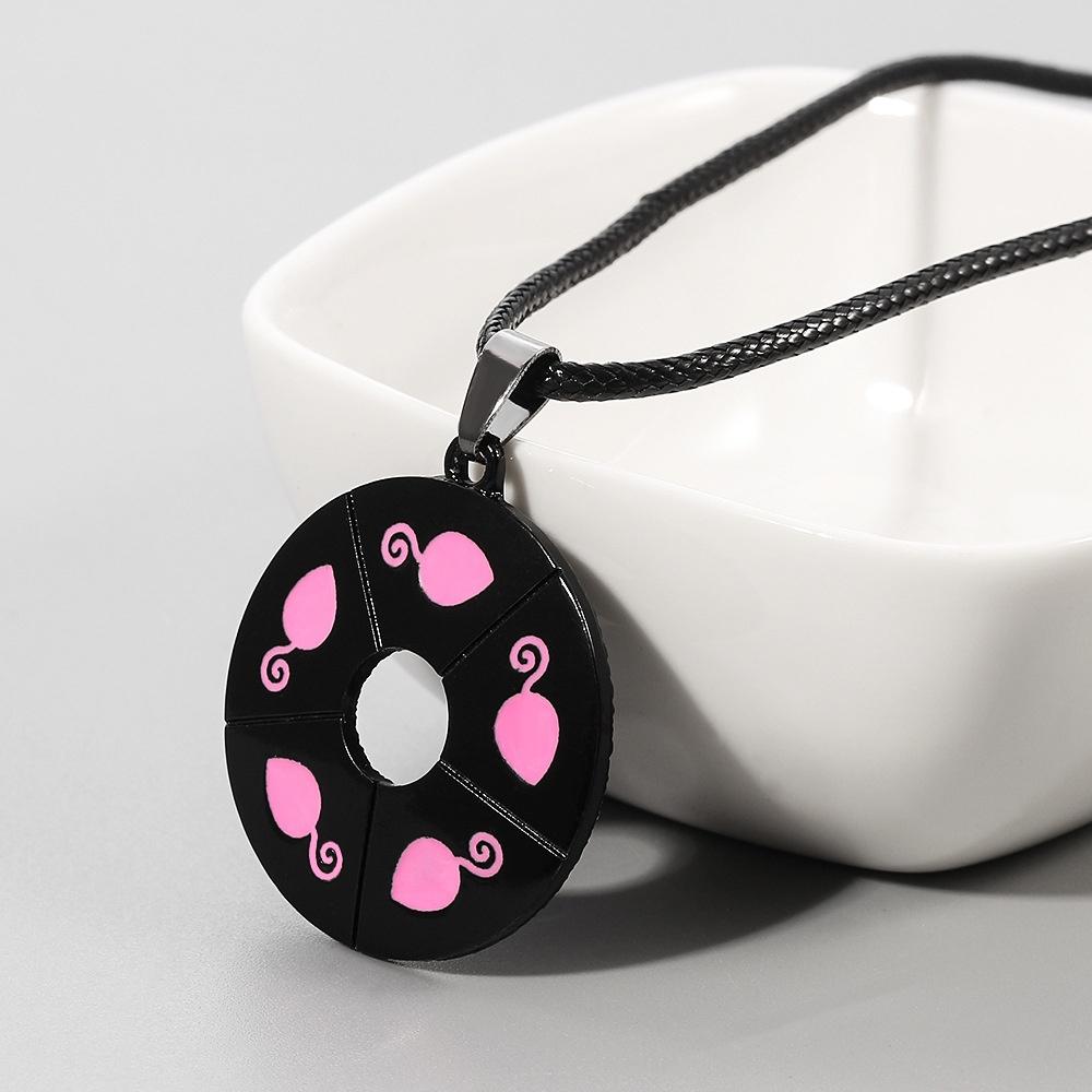 New Geometric Round Pink Ladybug Pendant Necklace Unisex Unique Trendy Versatile Cute Retro Jewelry Gift