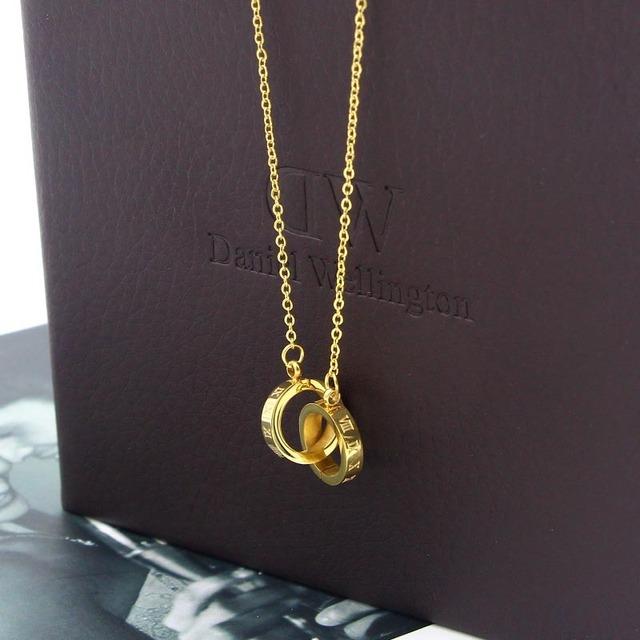 New Fashion Roman Numeral Double Circle Interlocking Woman Necklace for Women Jewelry Wholesale N112
