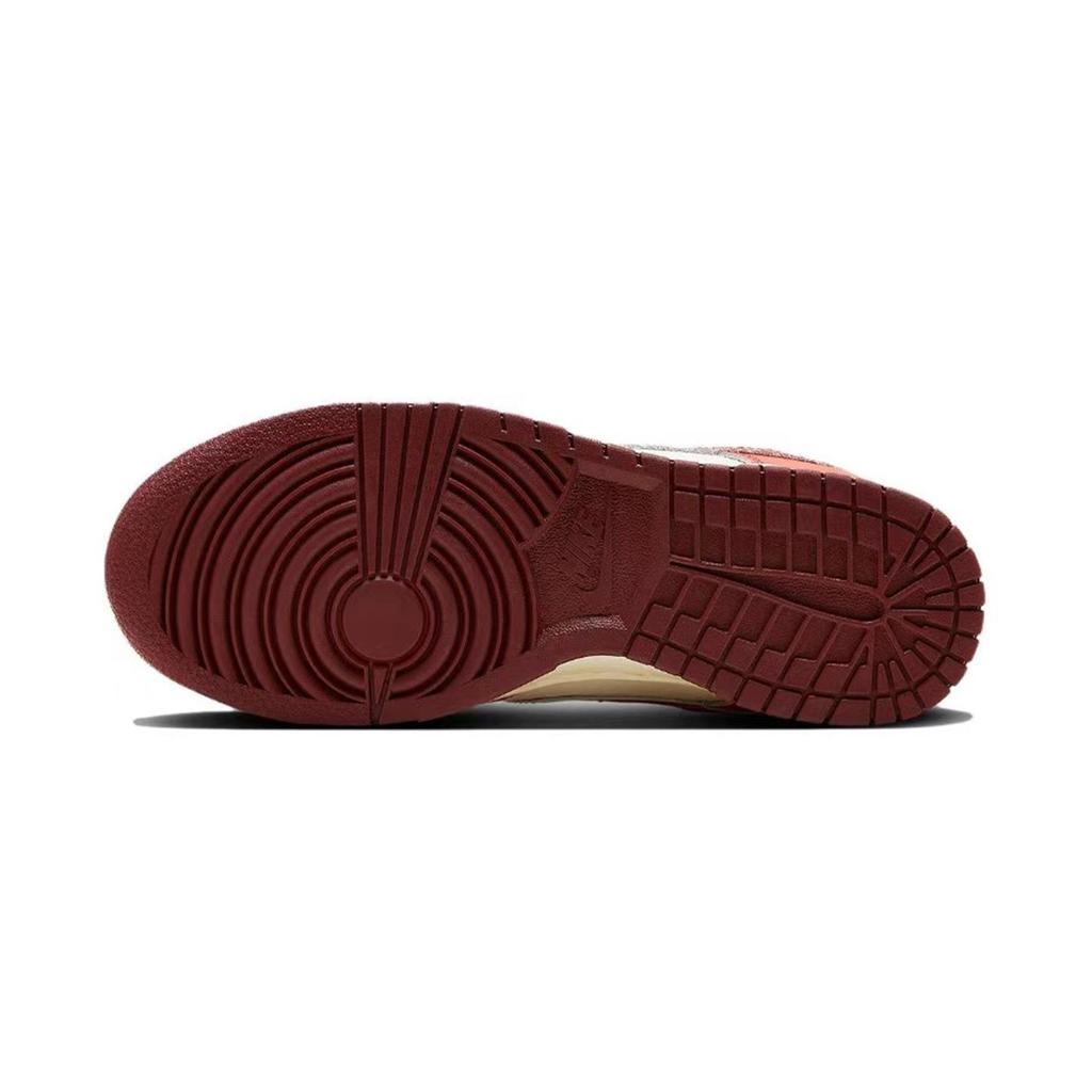 Nike Dunk Leather Coverage Slip Resistant Low Top Skateboard Shoes Women's Red HJ3491-161(Team59-SBOX)
