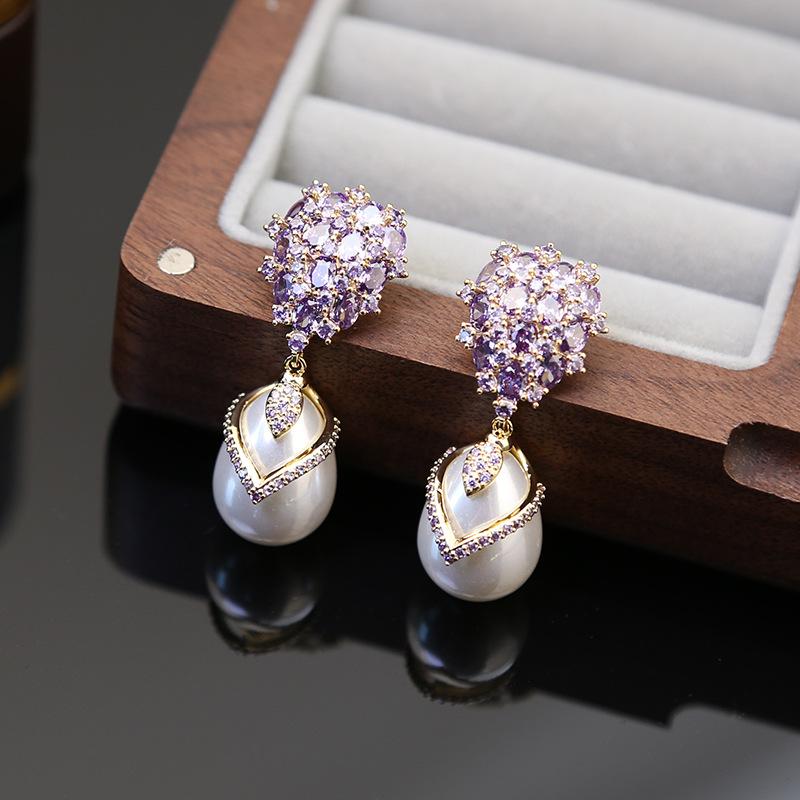 S925 silver needle zircon inlaid water drop-shaped pearl earrings, high-end luxury retro temperament earrings, earrings.