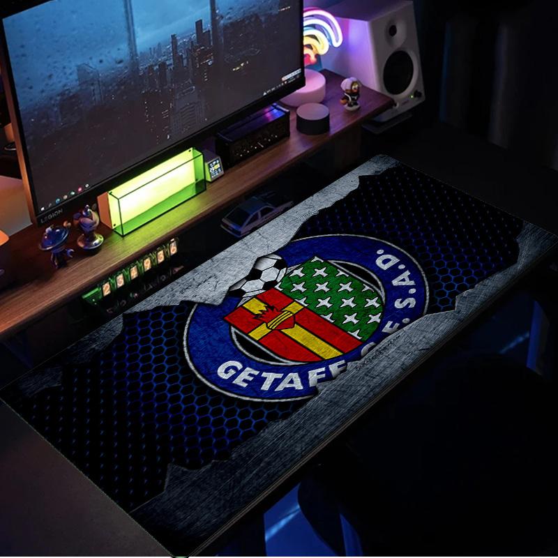 Getafe Crest Design Mouse Pad, Rubber Base, Mouse Pad for Gamers and Office Use, Gaming Desk , Easy To Clean Mat Christmas Fan Gifts
