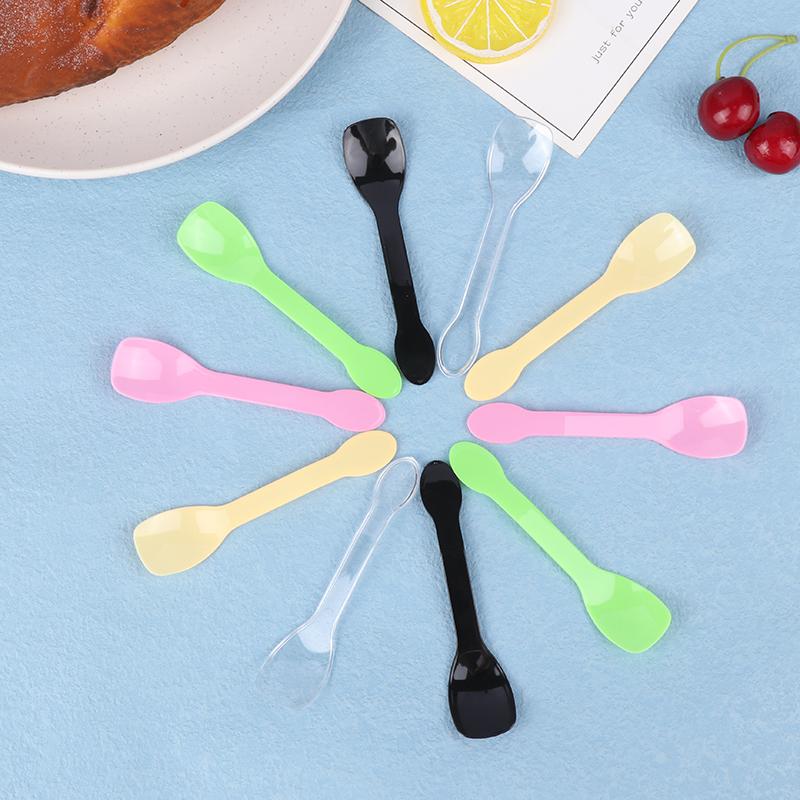 100 Pièces Mini Cuillères en Plastique Cuillères à Couverts Pour Gelée Glace Dessert Apéritif Cuillère en Plastique Pour Fournitures de Fête