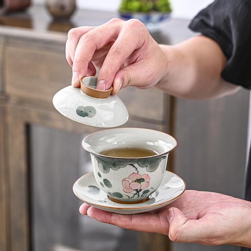 160ml Hand-painted Lotus Ceramic Tea Tureen Covered Bowl Handmade Porcelain Gaiwan Teacup Household Tea Bowl Chinese Teaware
