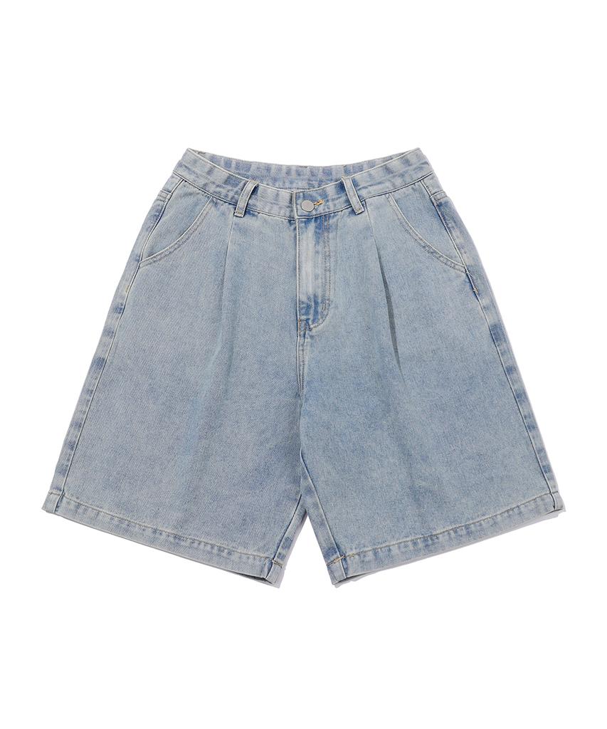 CHAMBROS Wide Non-Faded Single-Pleat Bermuda Denim Half Pants [Light Blue]