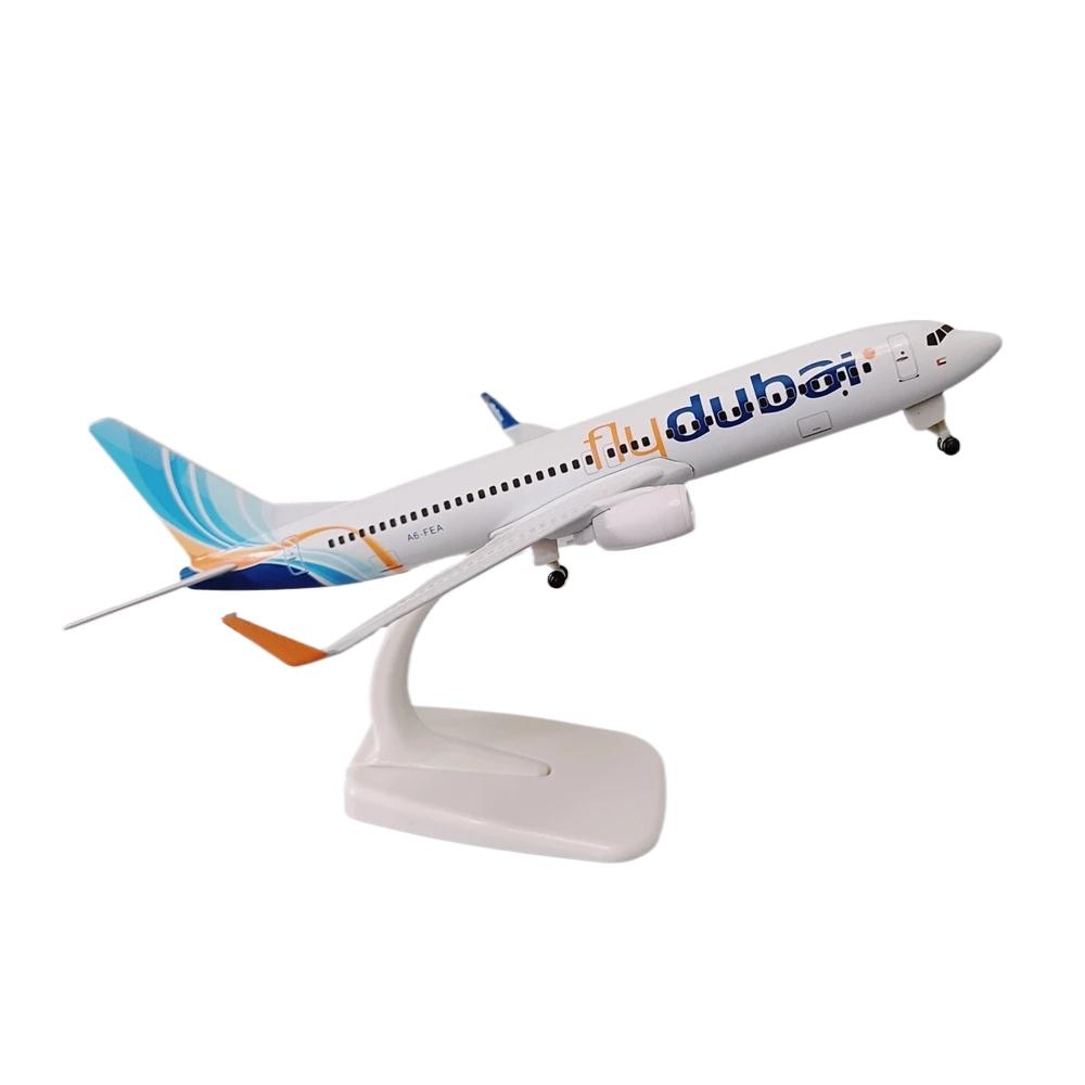 Scale 1/400 Metal Aircraft Replica 20cm Dubai B737 Aircraft Model Miniature Christmas Children's Room Decoration Gift Boys Toys