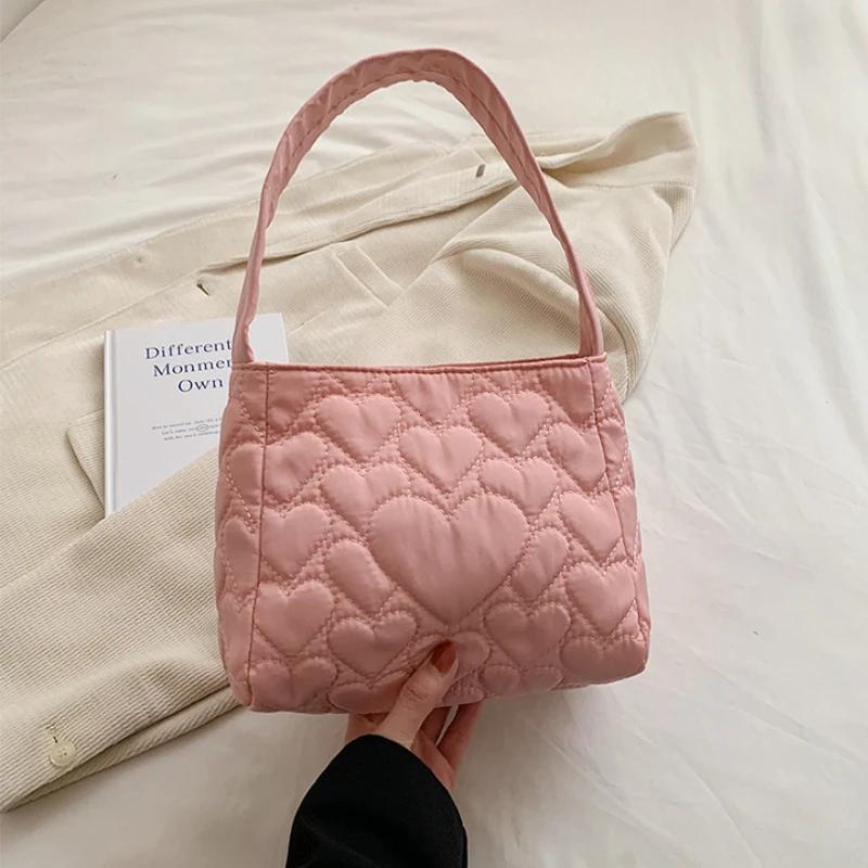 Solid Color Quilted Tote Bag Large Capacity Cotton Padded Handbag Trendy Fluffy Shoulder Bag for Winter Travel