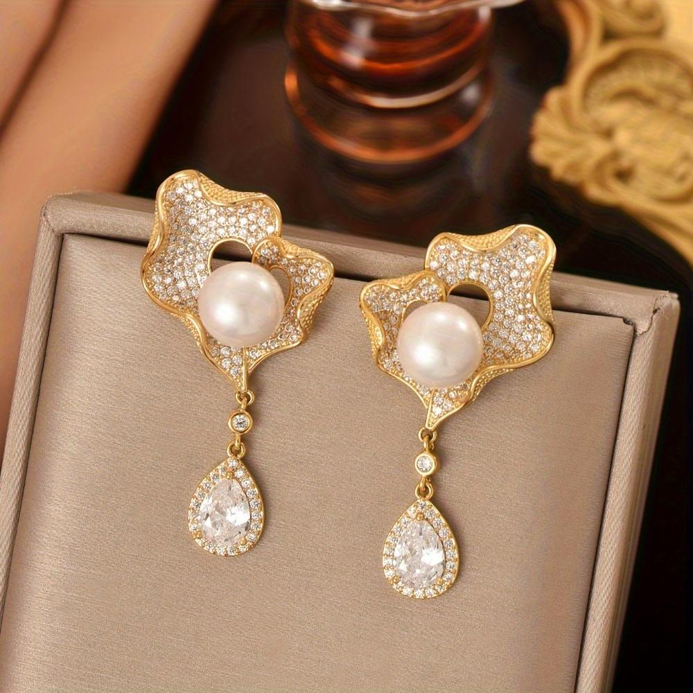 1Irregular Geometric Water Drop Imitation Pearl Zircon Earrings Are Suitable for Daily Commuting and Holiday Parties