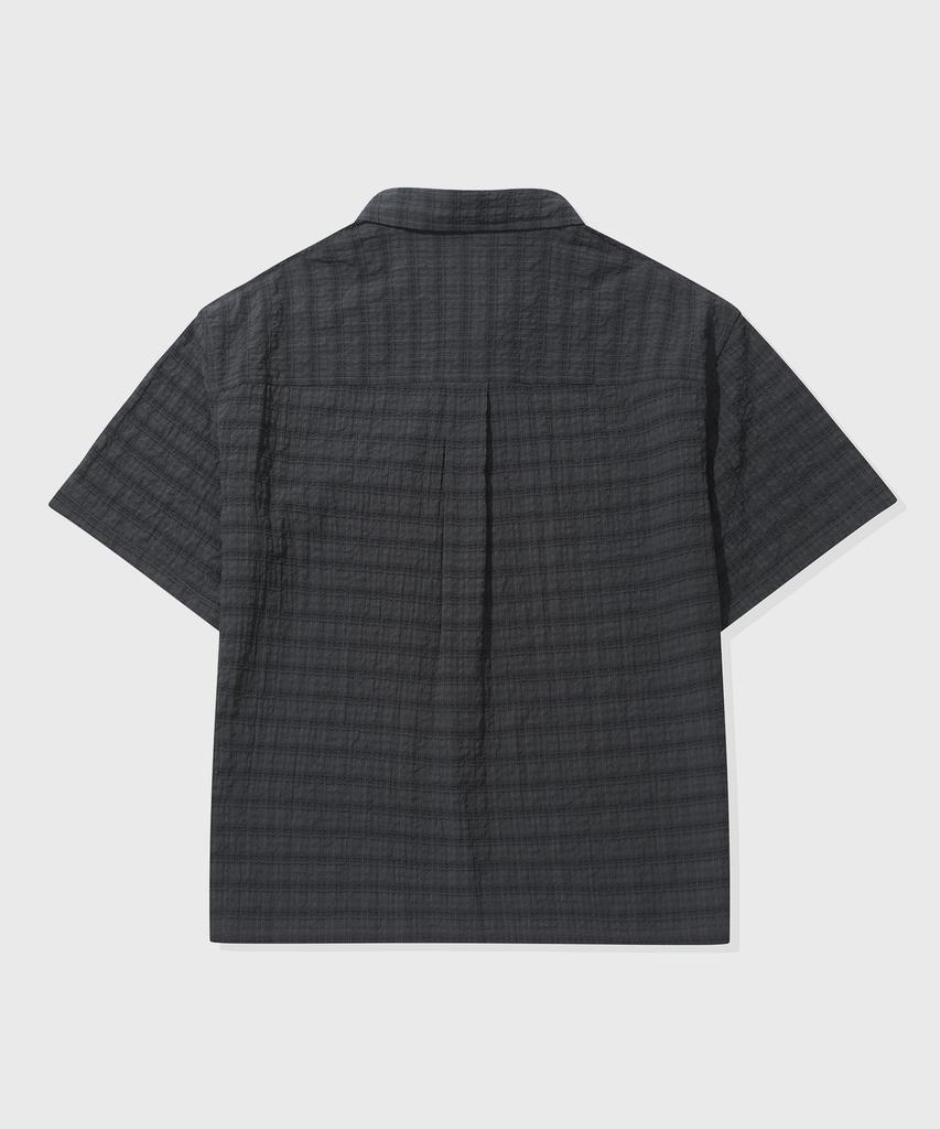 KIIMUIR [Crop] Crease Roll-Up Check Crop Short Sleeve Shirt_Charcoal [Select Sleeveless]