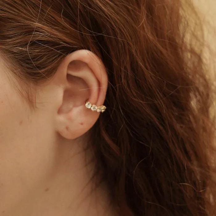CUBIC EARCUFF (WHITE)