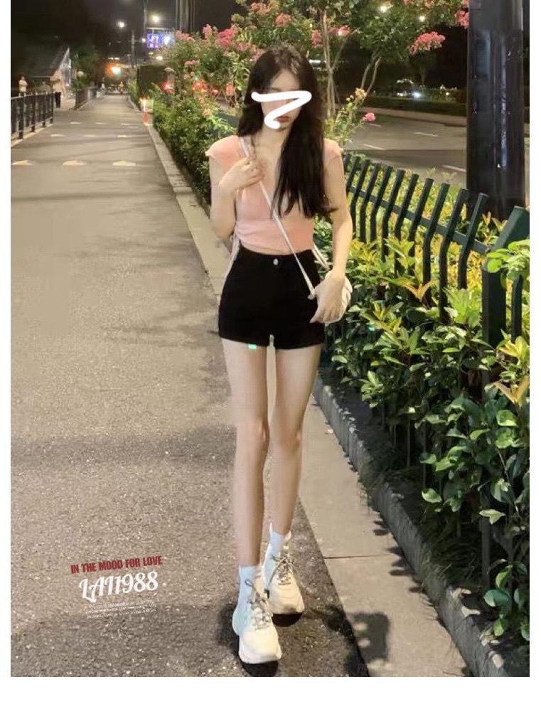Leg Queen High-Waist Denim Shorts - Women's Slimming A-Line Hot Pants for Spring/Summer 2022