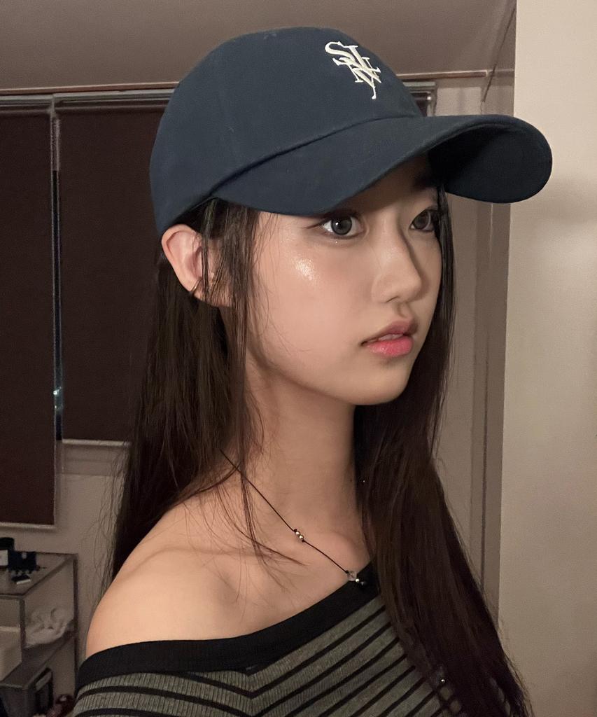 Soilen Serif Layered Symbol Cap (Navy)