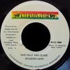 Disque 7 pouces ROARING LION - One That Are Close AUCUN XTerminator 1998 Jamaïque Reggae, Ska & Dub Occasion