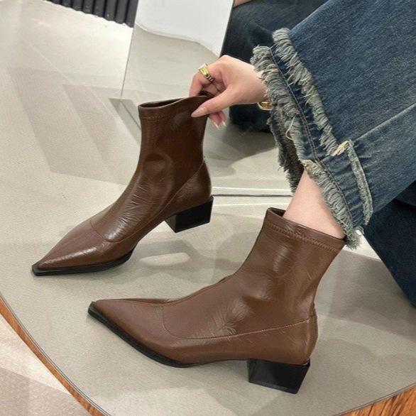 Fashion Short Boots for Women Thick Heeled Short Boot Retro Pointe Toe Ankle Boots for Women New Casual Leather Boot Botas Mujer