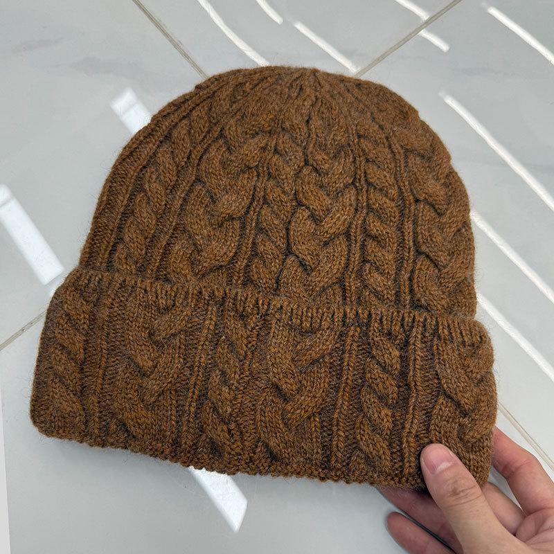 Autumn and winter new big head circumference twist wool hat men's and women's pullover hat wool hat knitted ear protection warm cold hat