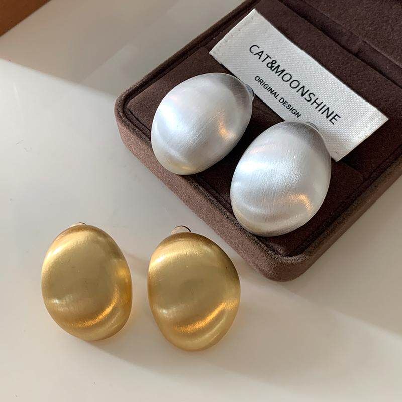 Brushed Metal Oval Egg-Shaped Earrings 2026 New Popular Style High-End Earrings European and American Style Light Luxury Minimalist Ear Studs