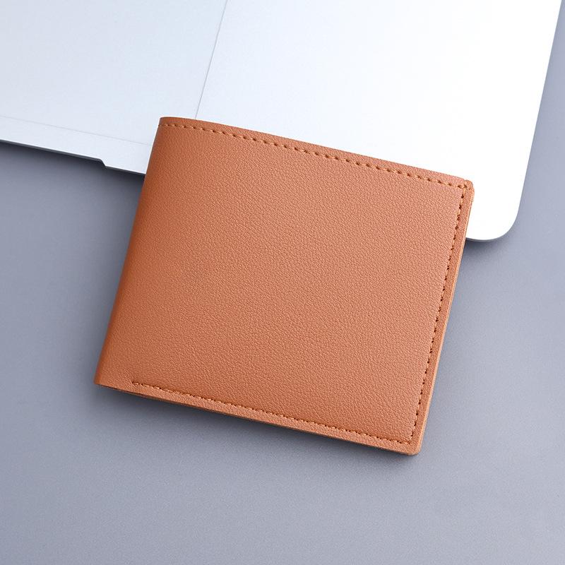 Men's Leather Short Wallet – Minimalist Design Without Logo