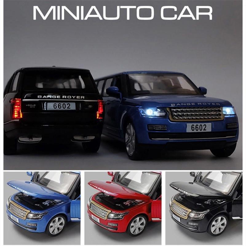 Land Range Rover im Maßstab 1:32, verlängertes Druckgussauto-Modellspielzeug, zurückziehbares Spielzeugfahrzeug mit Ton und Licht für Kinder, Kleinkinder, Jungen und Mädchen, Geschenkkollektion