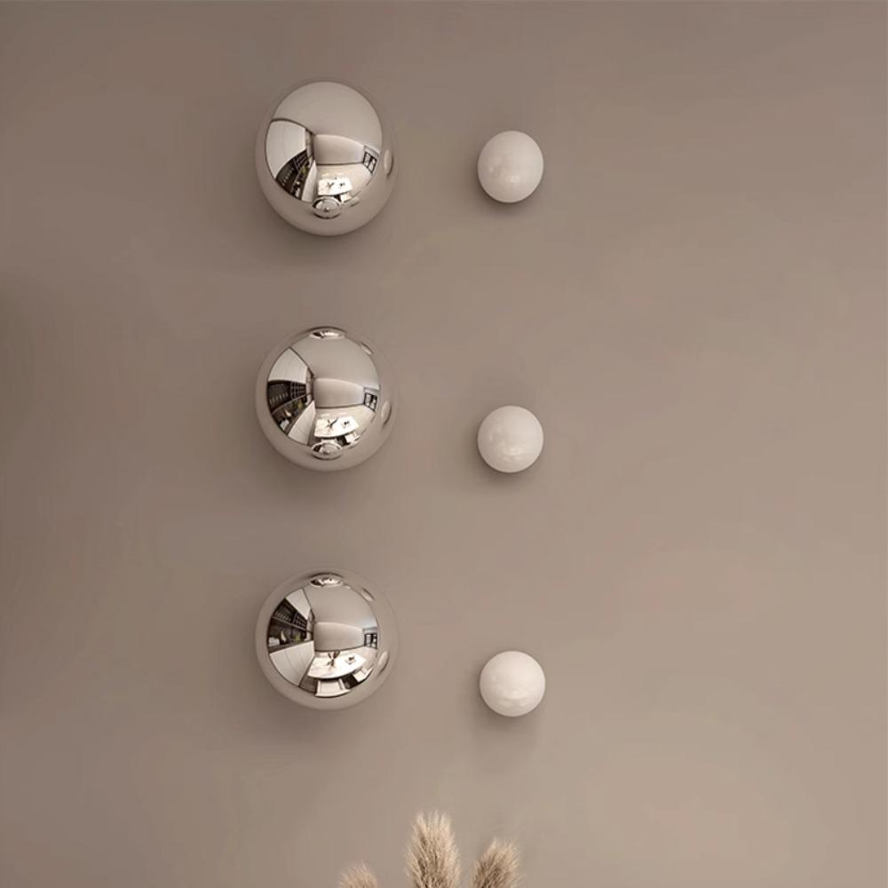 Modern Spherical Electroplating Imitation Metal Mirror Nail Free Wall Decoration Ball Interior Aesthetic Hanging Decoration Home