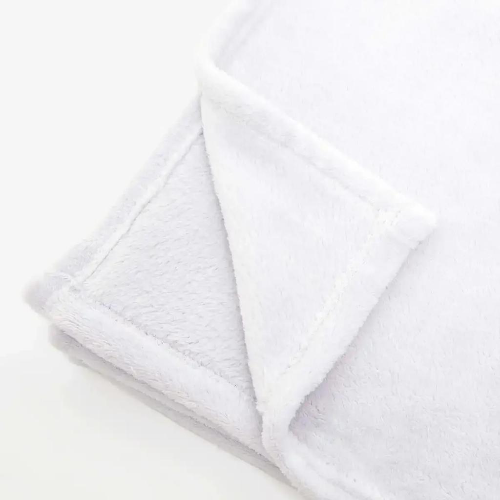 Fleece Throw Bed Blanket Lightweight Super Soft Cozy Red Ladybug White Background Blanket Gift for Adults Kids