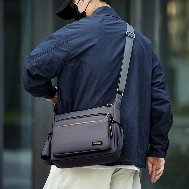 Minimalistische Herren-Schultertasche Große Kapazität Langlebige Herren-Umhängetasche Wasserdichtes Nylon Mehrere Fächer Lässige Herren-Tasche
